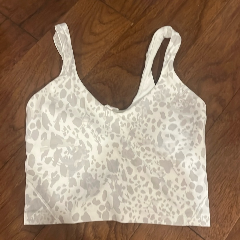 Lululemon long tank top size 6
